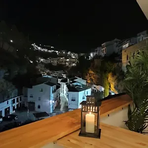 https://la-rosa-gris.es-andalucia.com